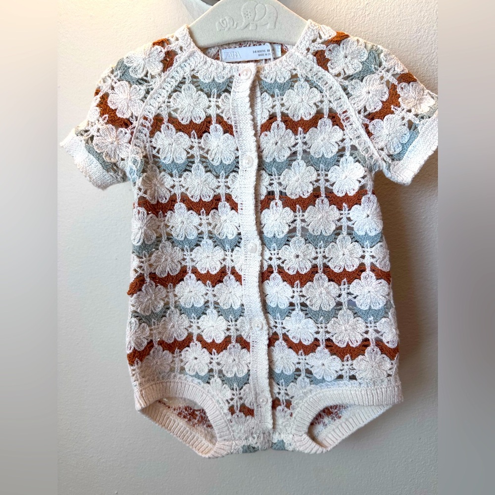 ZARA baby girl embroidered onesie romper 3-6M